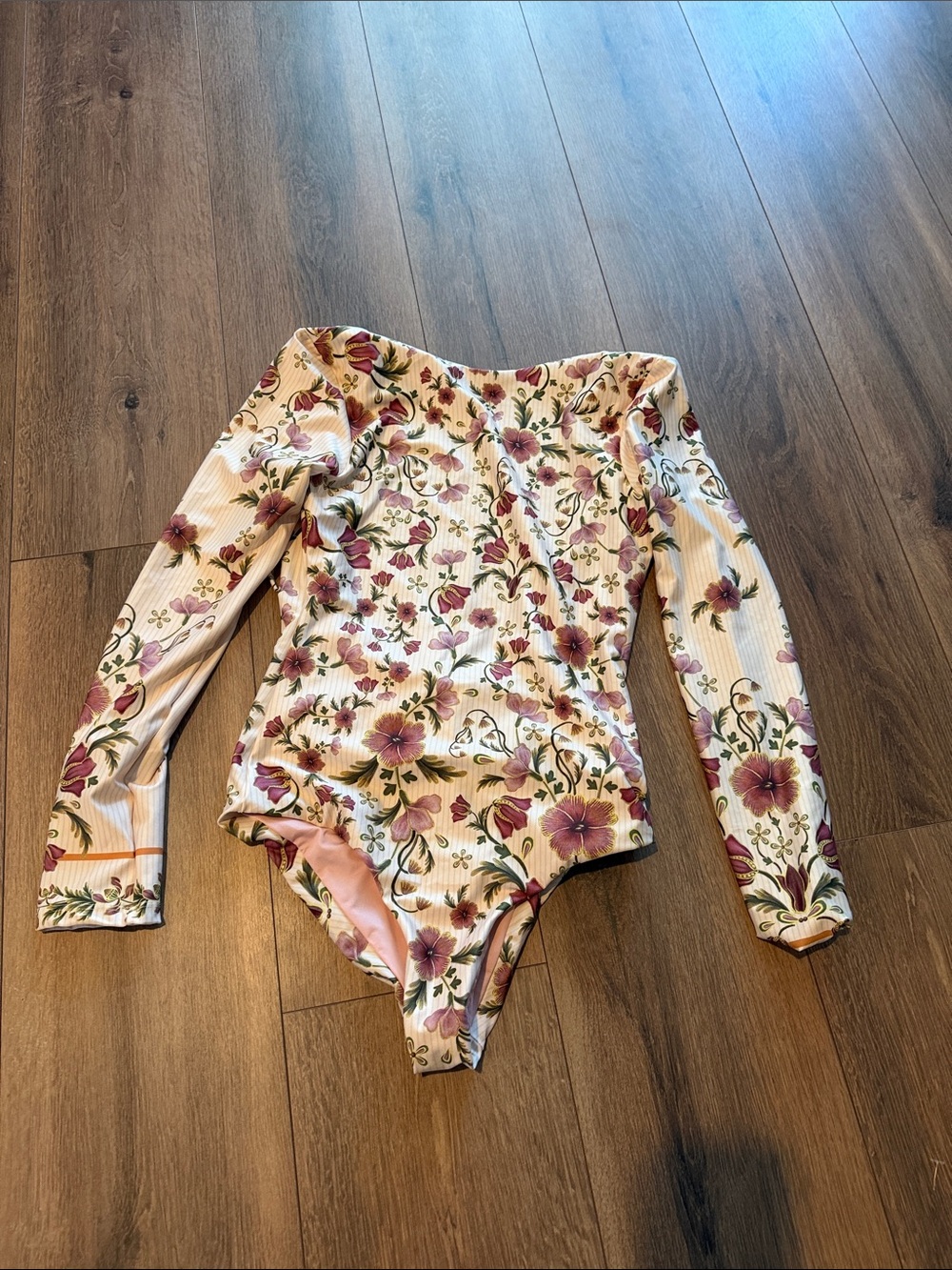 Agua Benita Clara One Piece Surfsuit - Picture 3 of 5